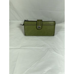 Fossil What Vintage are you green Pebbled Leather Wallet